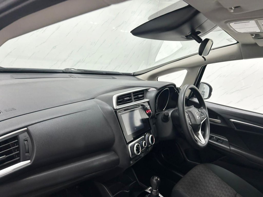 Used Honda Jazz 2016 for sale - 76509442: Photo 13