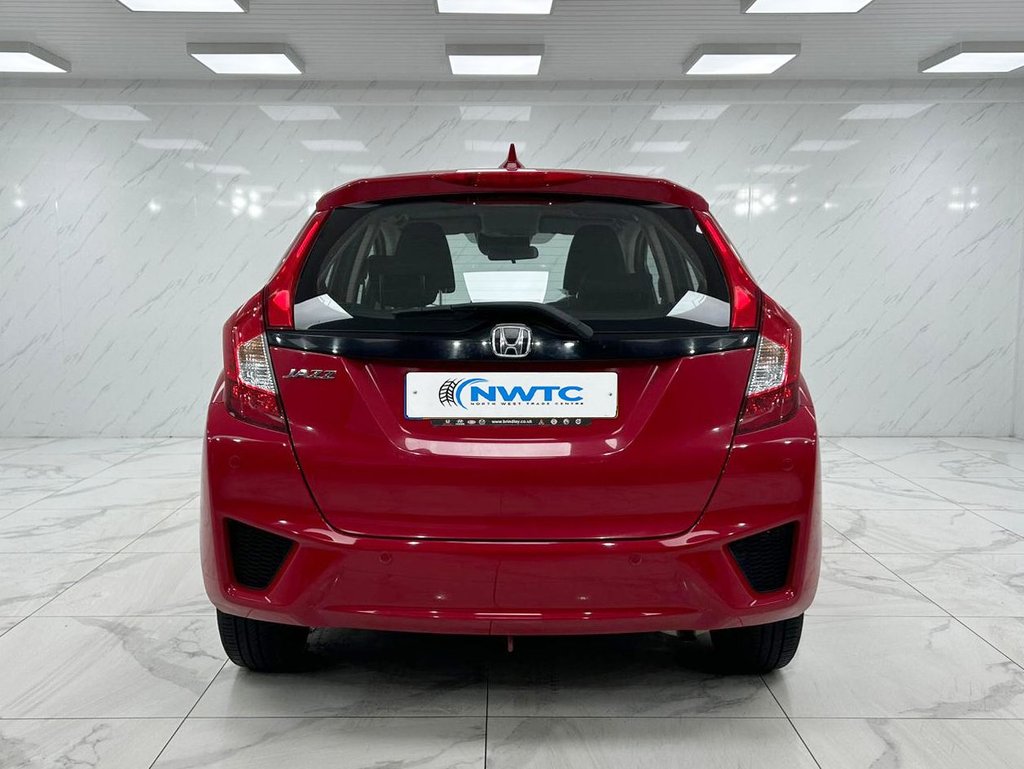 Used Honda Jazz 2016 for sale - 76509442: Photo 8