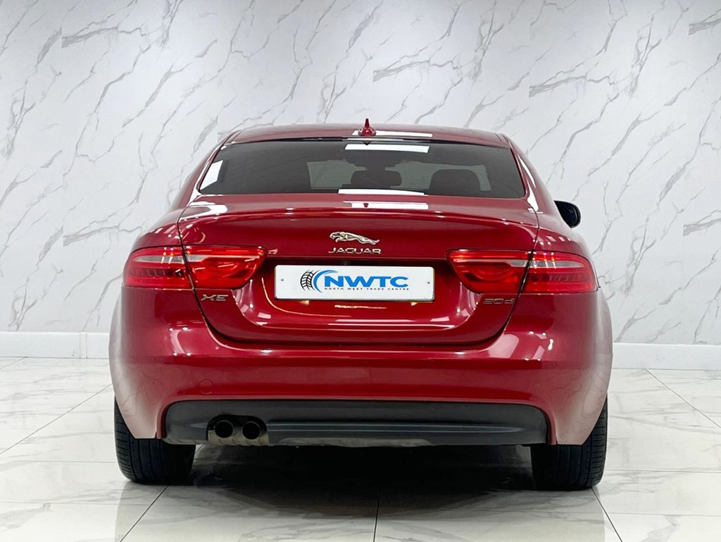 Used Jaguar XE 2015 for sale - 76783775: Photo 9