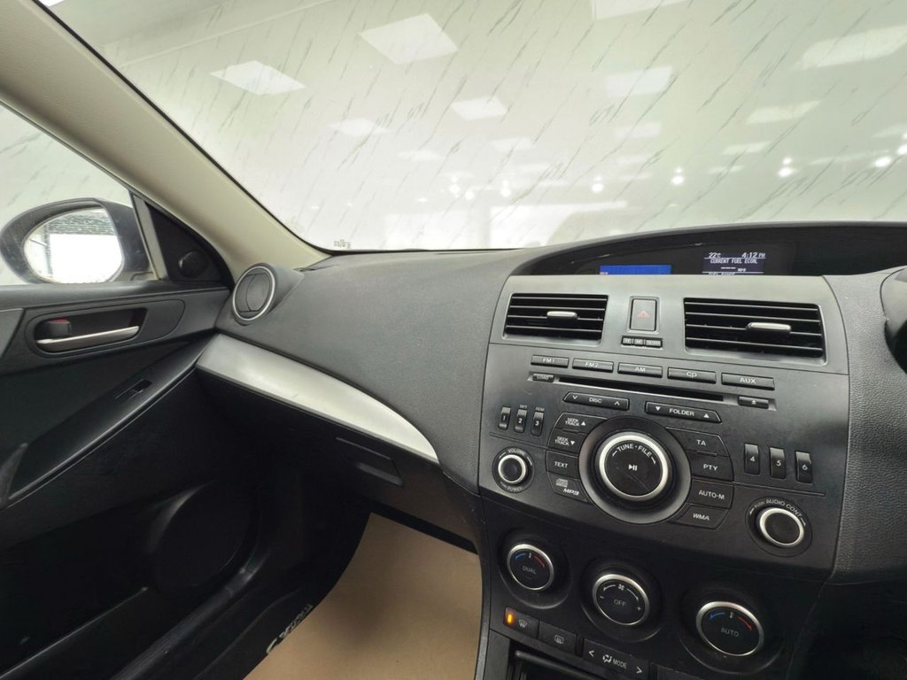 Used Mazda Mazda3 2013 for sale - 76386183: Photo 13