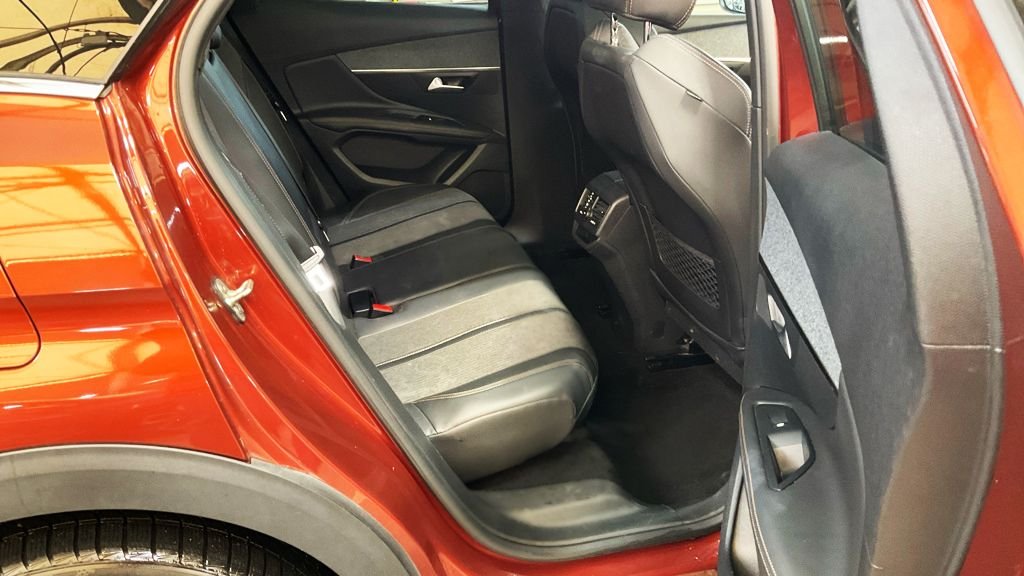 Used Peugeot 3008 2017 for sale - 77172318: Photo 12