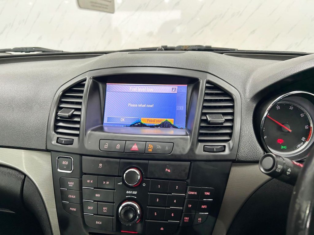 Used Vauxhall Insignia 2013 for sale - 78082259: Photo 14