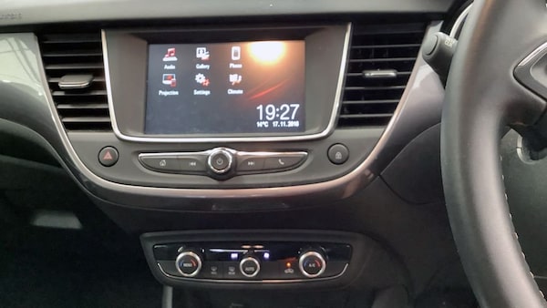 Used Vauxhall Crossland X 2018 for sale - 76267045: Photo 9