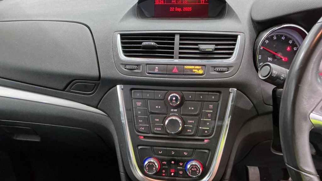 Used Vauxhall Mokka 2016 for sale - 76069060: Photo 8
