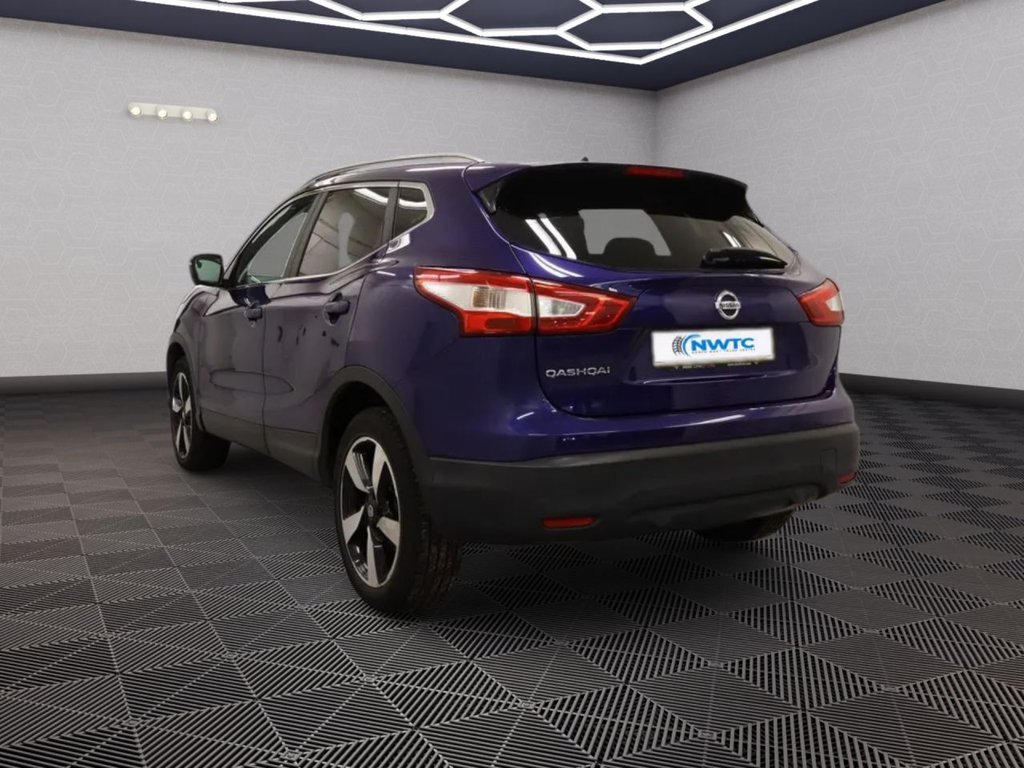 Used Nissan Qashqai 2017 for sale - 76267035: Photo 3