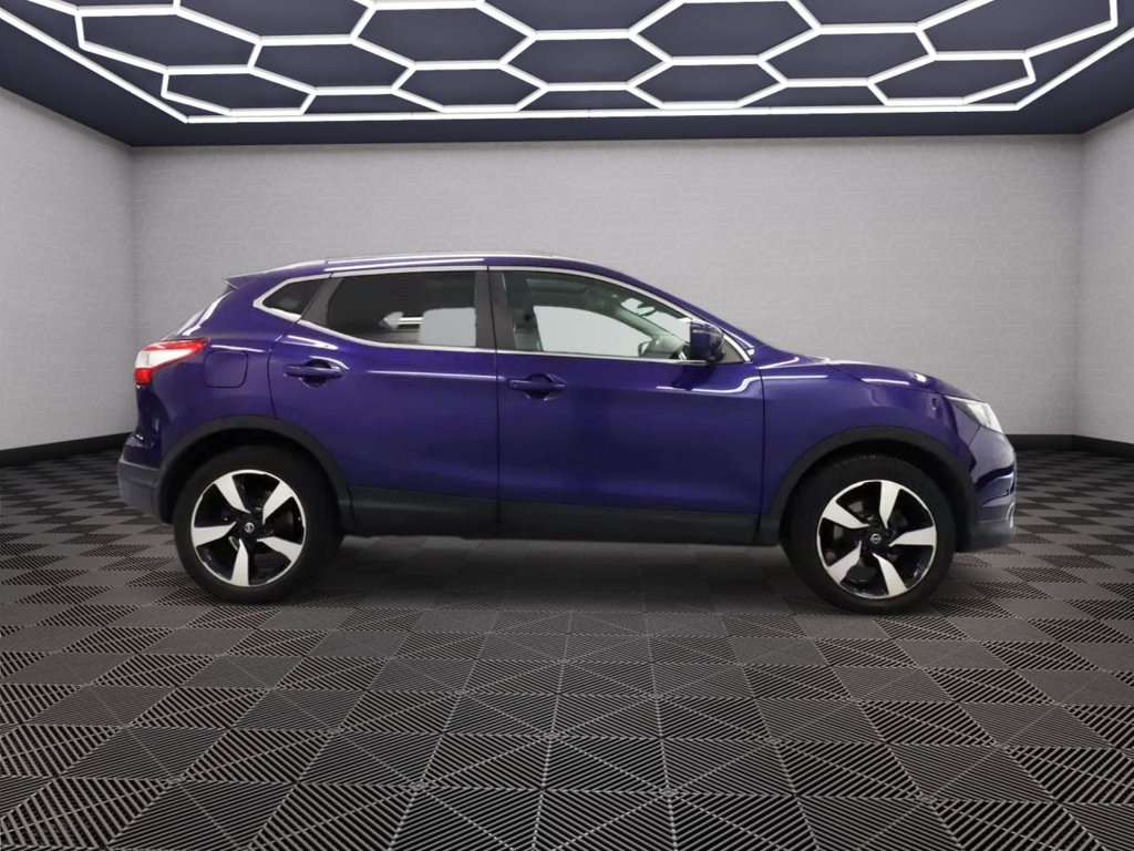 Used Nissan Qashqai 2017 for sale - 76267035: Photo 5