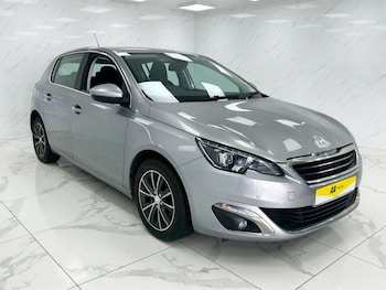 Used Peugeot 308 2016 for sale - 75411199: Photo