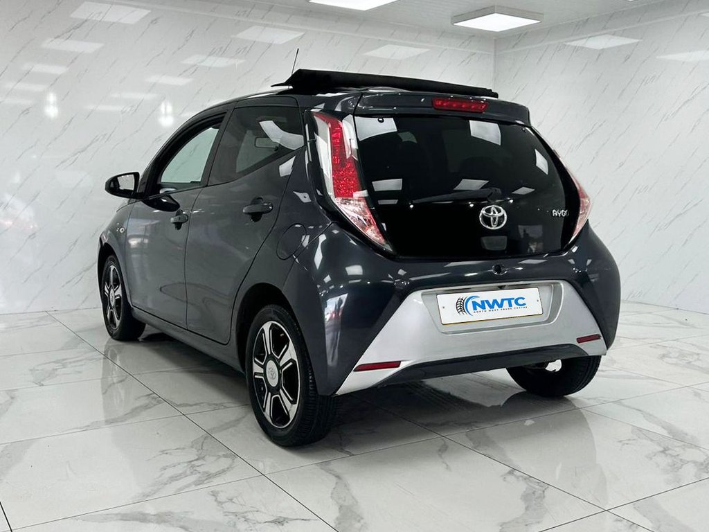 Used Toyota AYGO 2016 for sale - 76820442: Photo 7