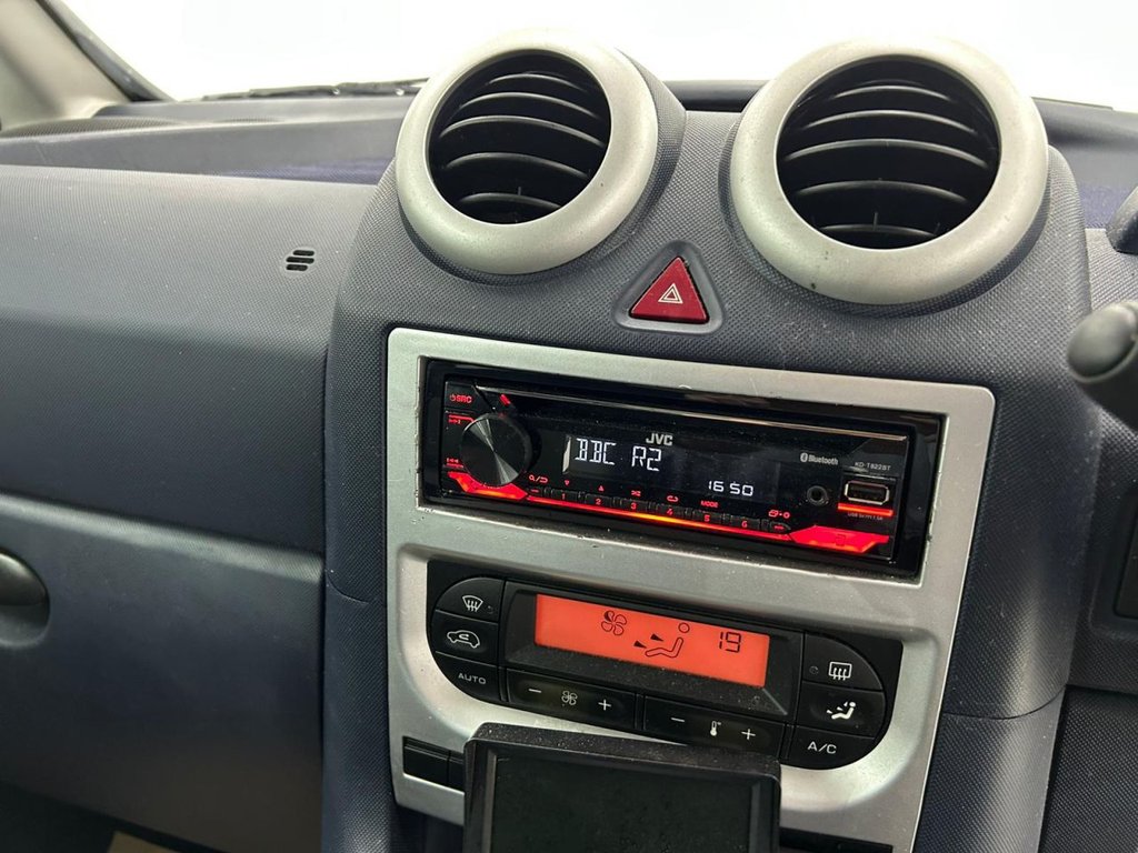 Used Peugeot 1007 2006 for sale - 76080652: Photo 18