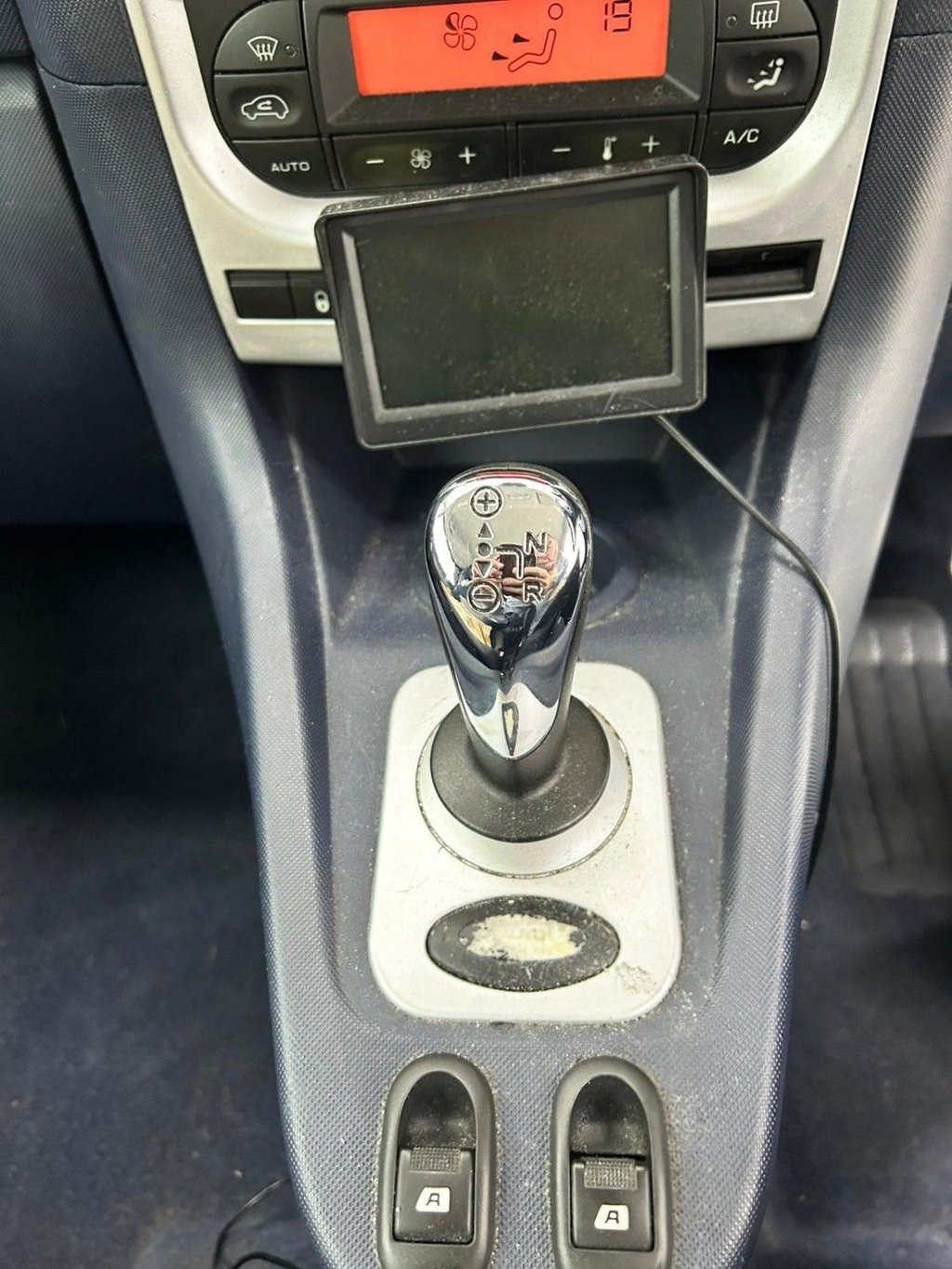 Used Peugeot 1007 2006 for sale - 76080652: Photo 19