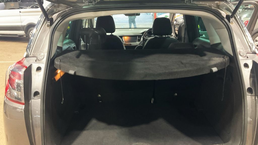 Used Vauxhall Crossland X 2019 for sale - 77263884: Photo 13