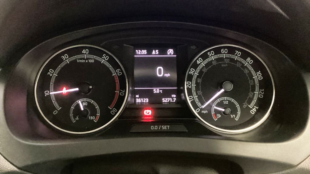 Used Skoda Rapid Spaceback 2017 for sale - 77172157: Photo 10