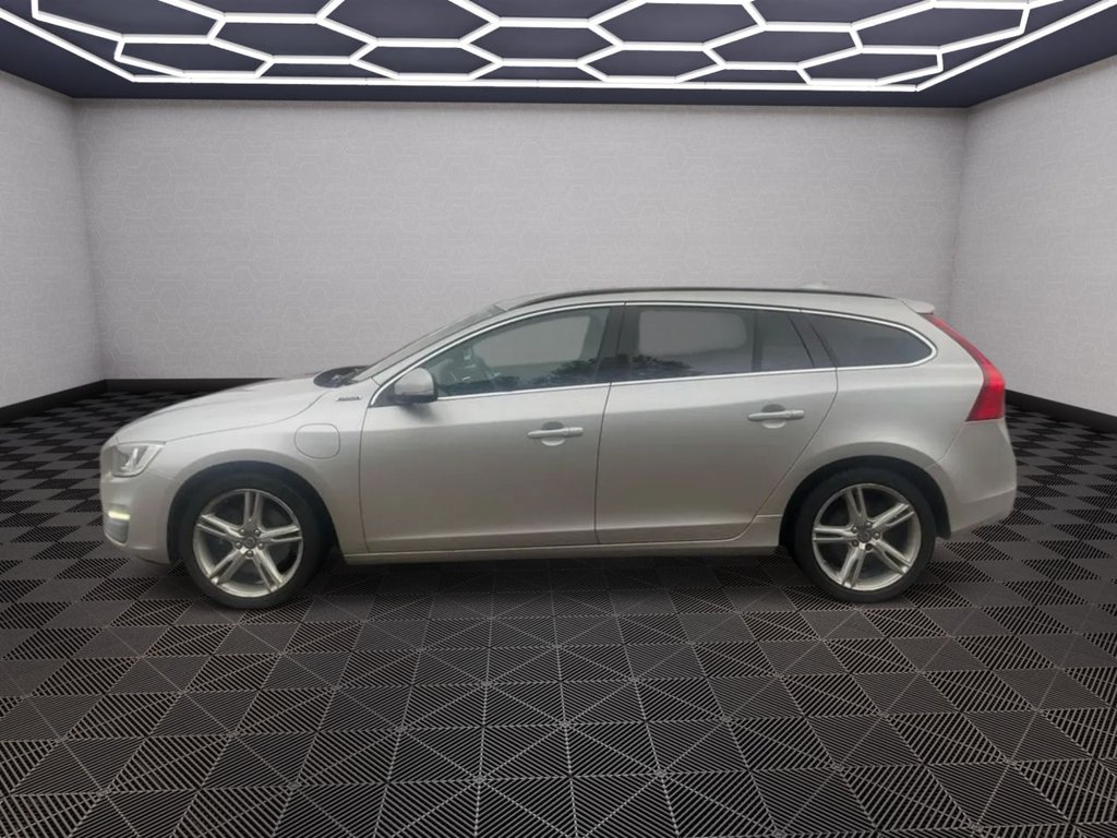 Used Volvo V60 2016 for sale - 76356917: Photo 7