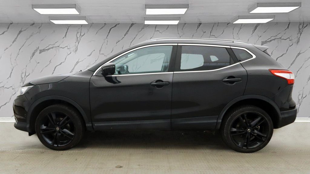 Used Nissan Qashqai 2016 for sale - 77463949: Photo 9
