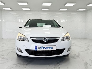 Used Vauxhall Astra 2012 for sale - 78886916: Photo