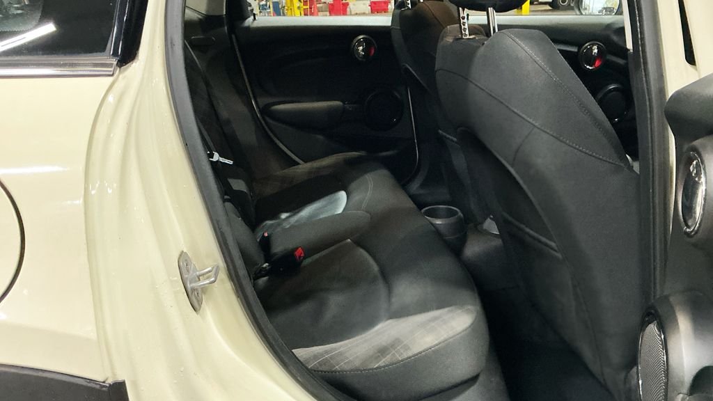 Used MINI Hatch 2018 for sale - 77188821: Photo 12