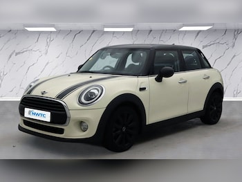 Used MINI Hatch 2018 for sale - 77188821: Photo