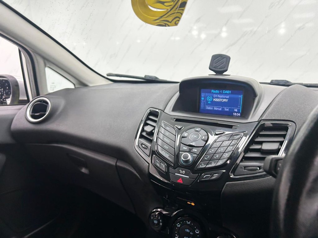 Used Ford Fiesta 2017 for sale - 76396311: Photo 15