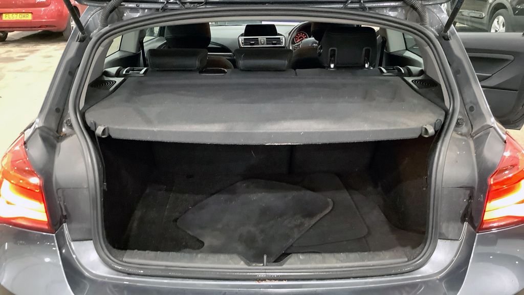 Used BMW 1 Series 2017 for sale - 76356882: Photo 12