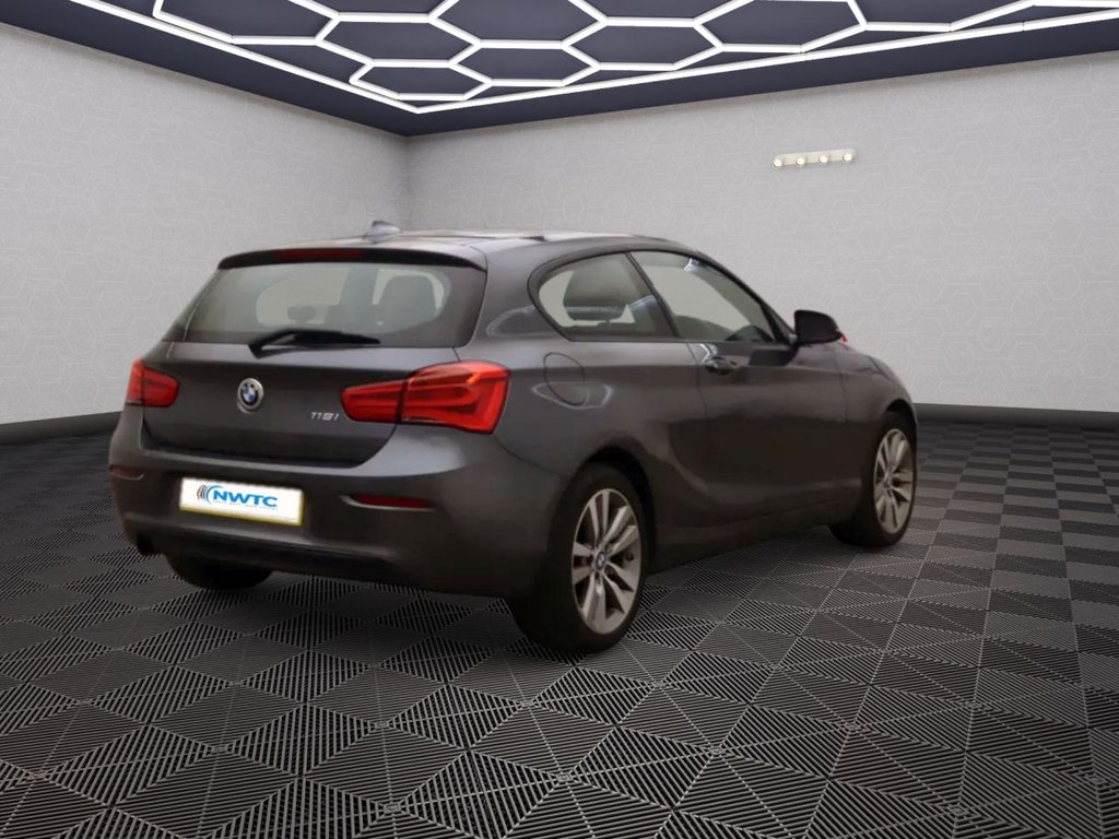 Used BMW 1 Series 2017 for sale - 76356882: Photo 5
