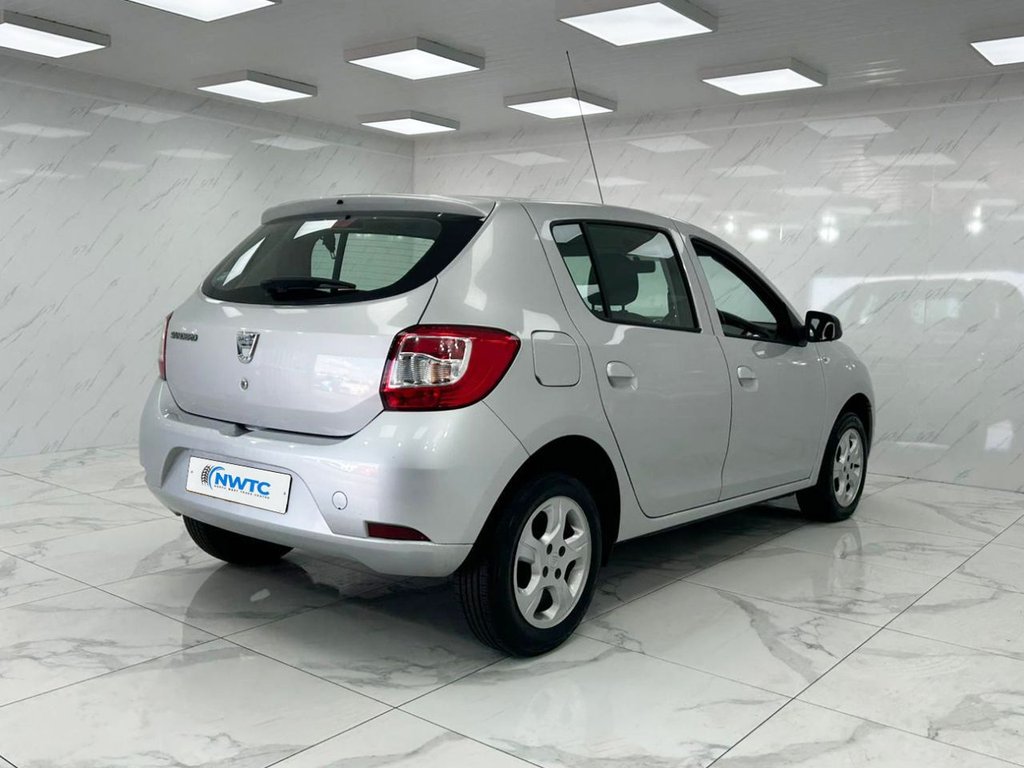 Used Dacia Sandero 2016 for sale - 76029138: Photo 10