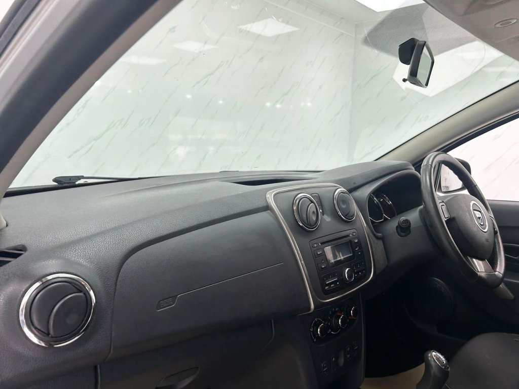 Used Dacia Sandero 2016 for sale - 76029138: Photo 13