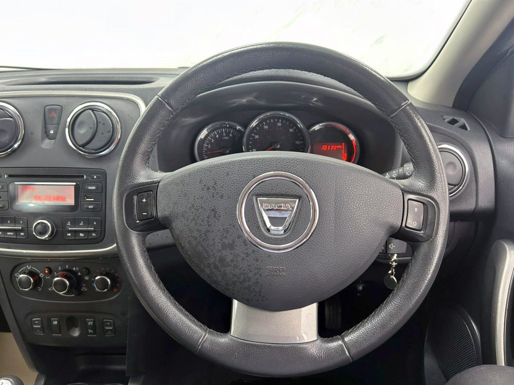 Used Dacia Sandero 2016 for sale - 76029138: Photo 16