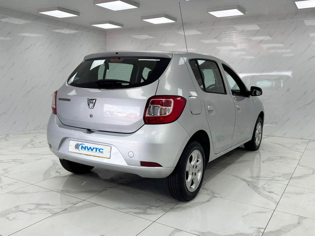 Used Dacia Sandero 2016 for sale - 76029138: Photo 9