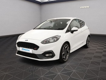 Used Ford Fiesta 2019 for sale - 76267040: Photo 2