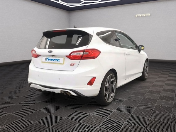 Used Ford Fiesta 2019 for sale - 76267040: Photo 4