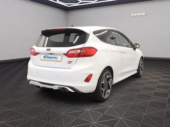 Used Ford Fiesta 2019 for sale - 76267040: Photo 4