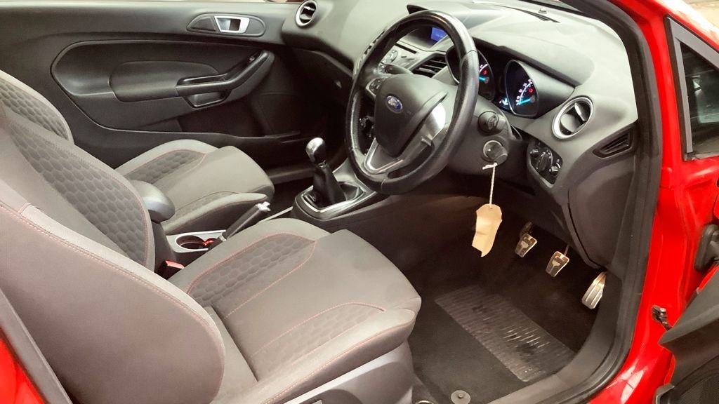 Used Ford Fiesta 2017 for sale - 76417362: Photo 10