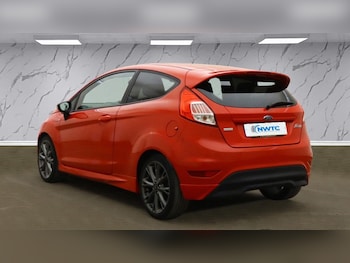 Used Ford Fiesta 2017 for sale - 76417362: Photo