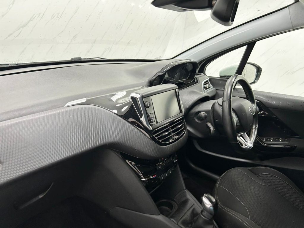 Used Peugeot 208 2019 for sale - 76386533: Photo 13