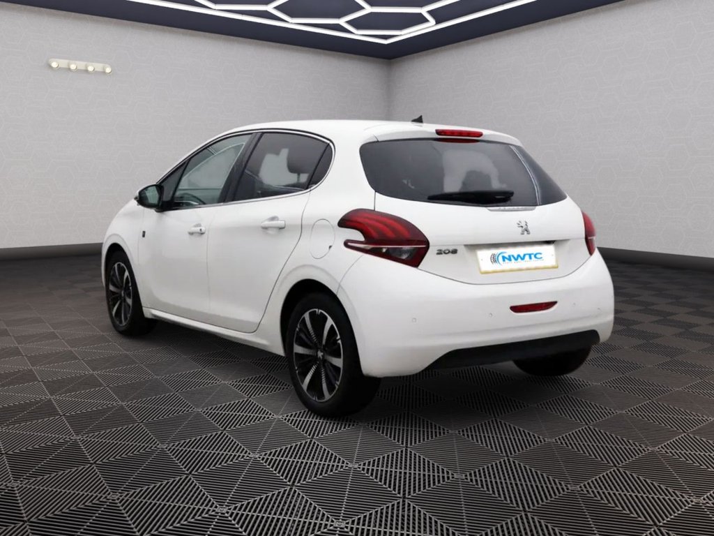 Used Peugeot 208 2019 for sale - 76386533: Photo 3