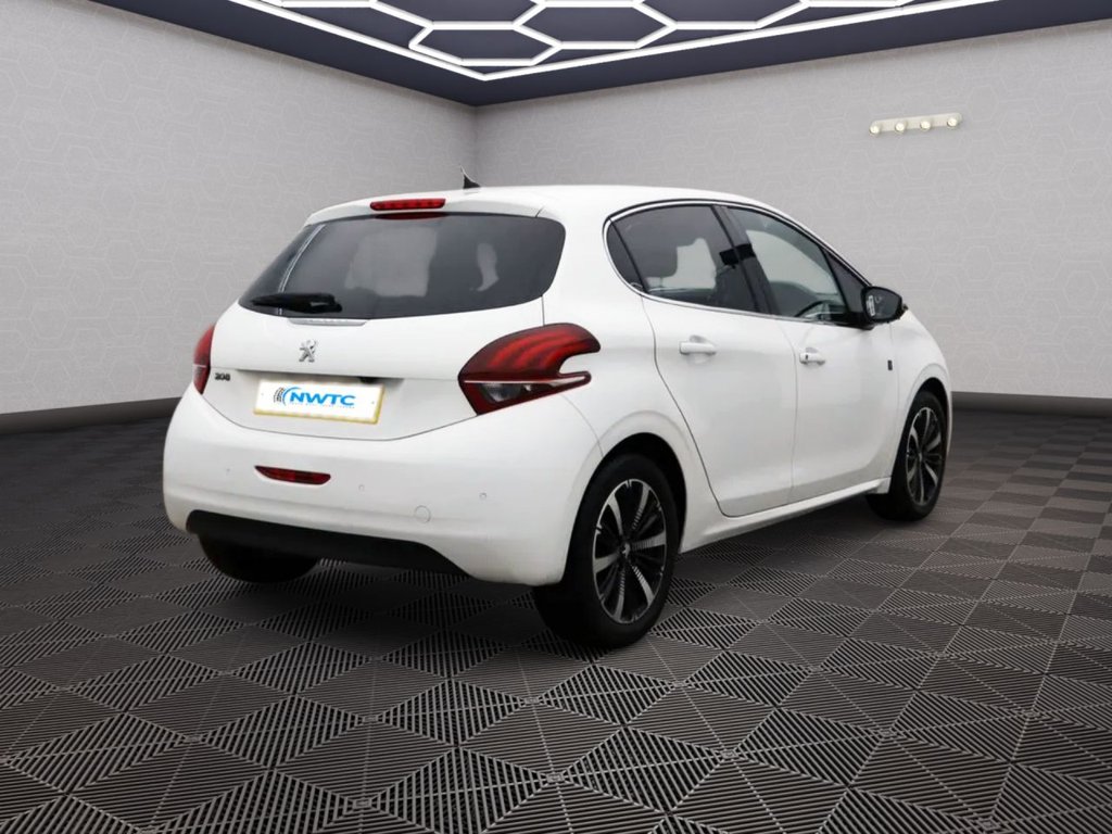 Used Peugeot 208 2019 for sale - 76386533: Photo 4