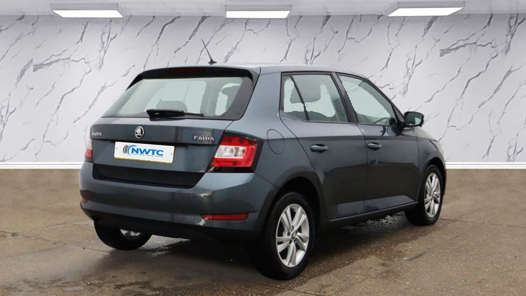 Used Skoda Fabia 2020 for sale - 76867995: Photo 3