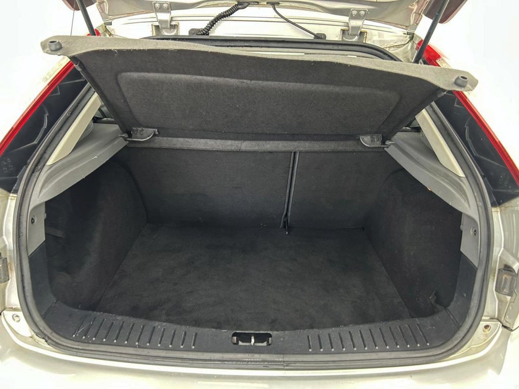 Used Ford Focus 2008 for sale - 76547032: Photo 18