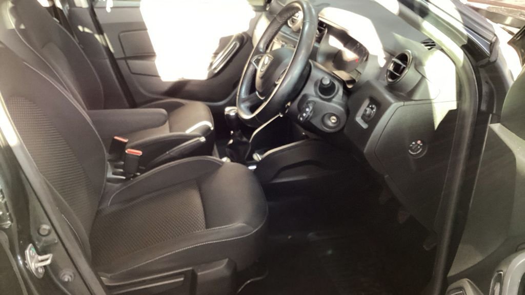 Used Dacia Duster 2019 for sale - 77200305: Photo 11