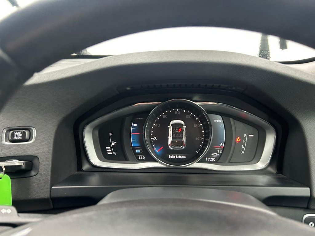 Used Volvo V60 2016 for sale - 77463676: Photo 18