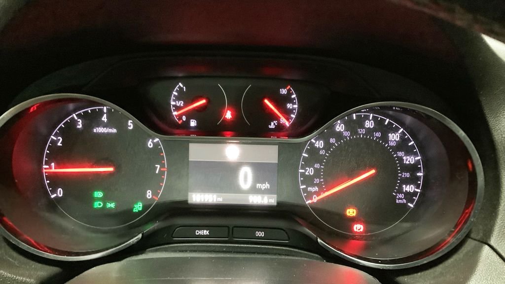 Used Vauxhall Grandland X 2018 for sale - 76768641: Photo 8