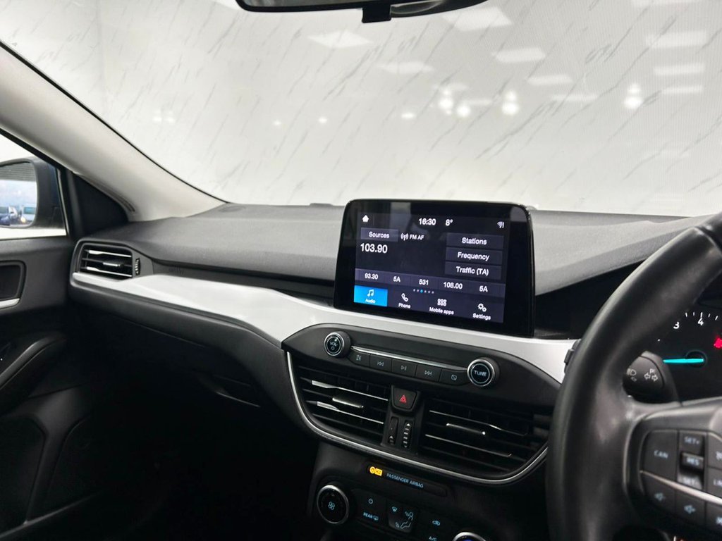 Used Ford Focus 2020 for sale - 76469790: Photo 6