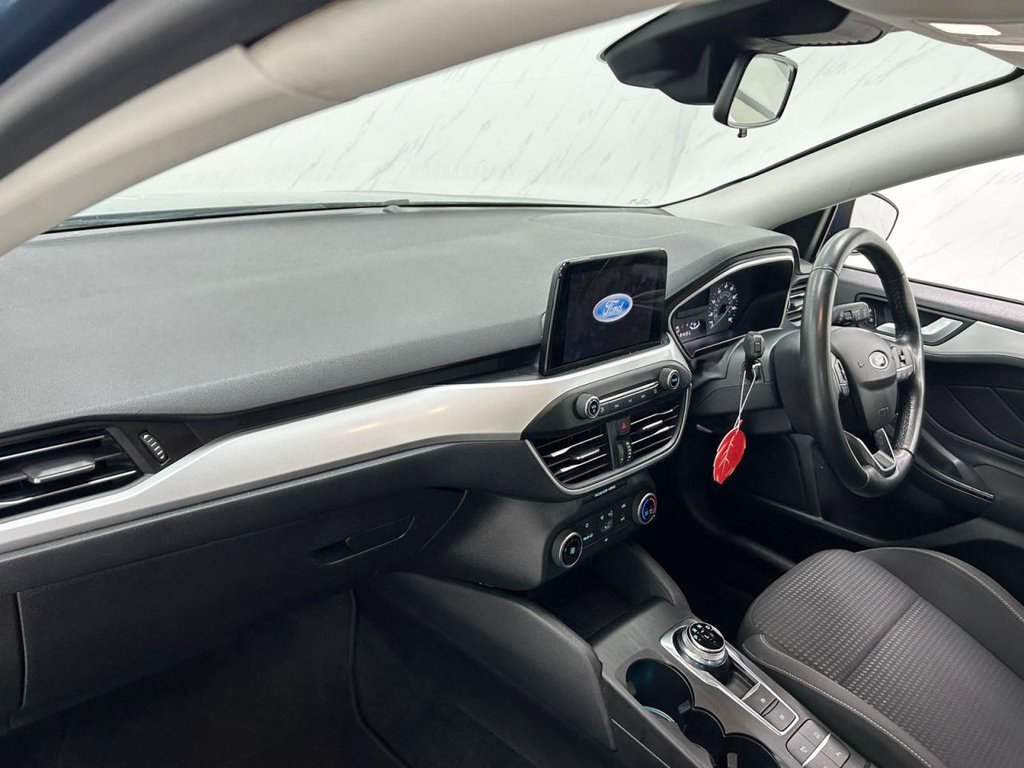 Used Ford Focus 2020 for sale - 76469790: Photo 9