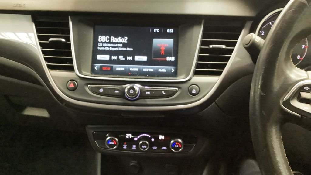 Used Vauxhall Crossland X 2019 for sale - 77139968: Photo 9