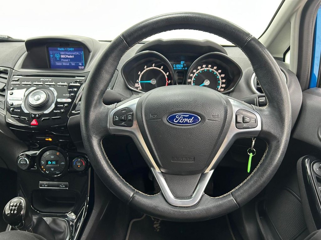 Used Ford Fiesta 2015 for sale - 76069078: Photo 7