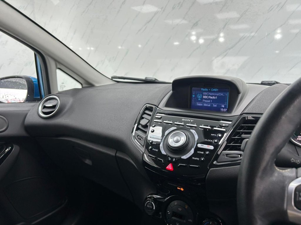 Used Ford Fiesta 2015 for sale - 76069078: Photo 8