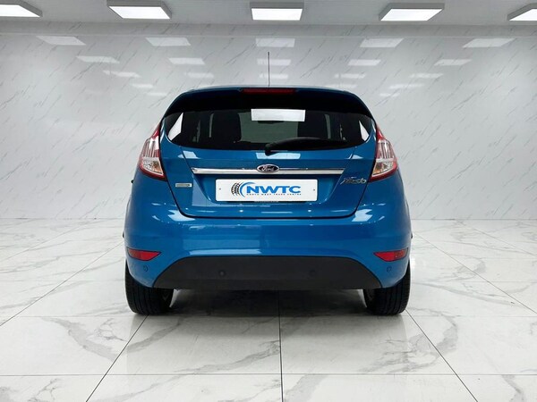 Used Ford Fiesta 2015 for sale - 76069078: Photo 9