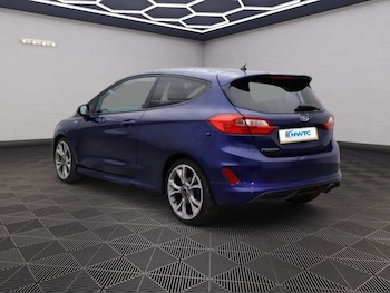 Used Ford Fiesta 2018 for sale - 76223531: Photo 4