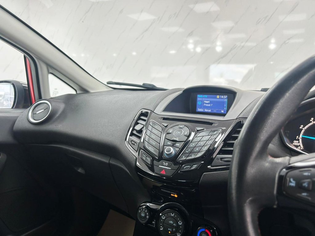 Used Ford Fiesta 2016 for sale - 76029044: Photo 17