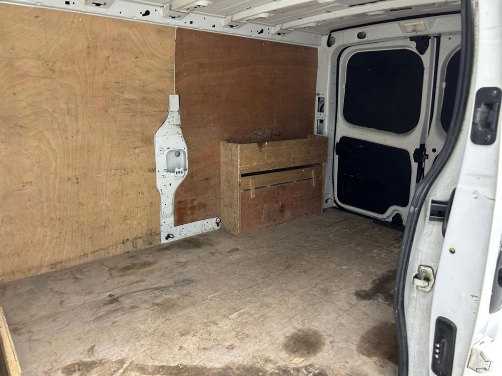 Used Renault Trafic 2014 for sale - 77172132: Photo 15